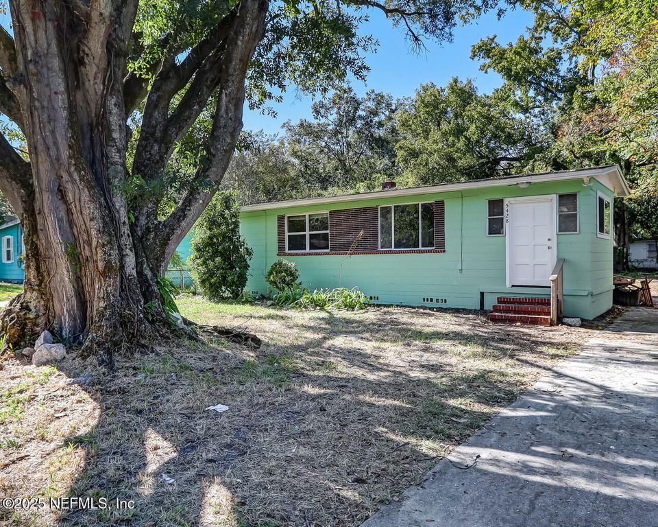 5428 BUNCHE Drive, Jacksonville, FL 32209