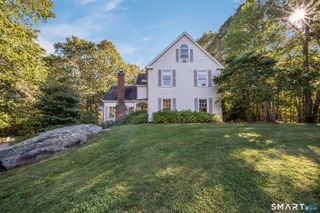 10 Grace Lane, Killingworth, CT 06419