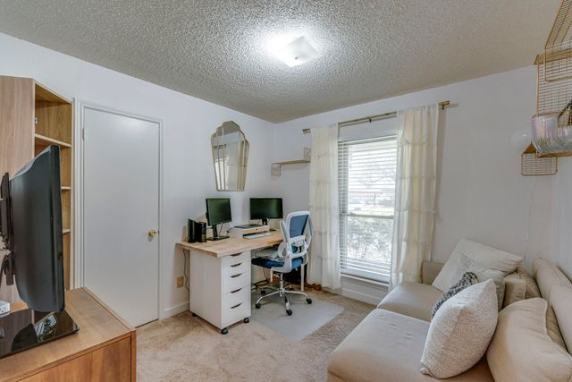 804 Simon Drive, Cedar Hill, TX 75104