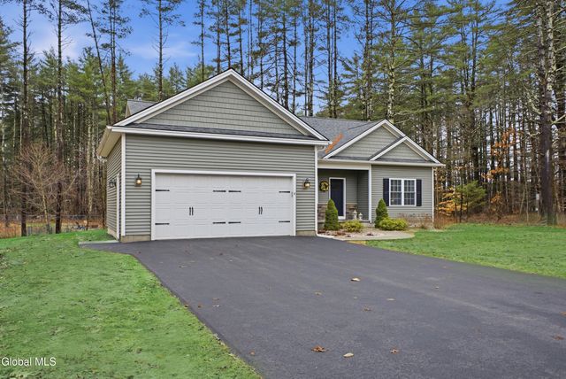 4 Greenwood Road, Lake George, NY 12845