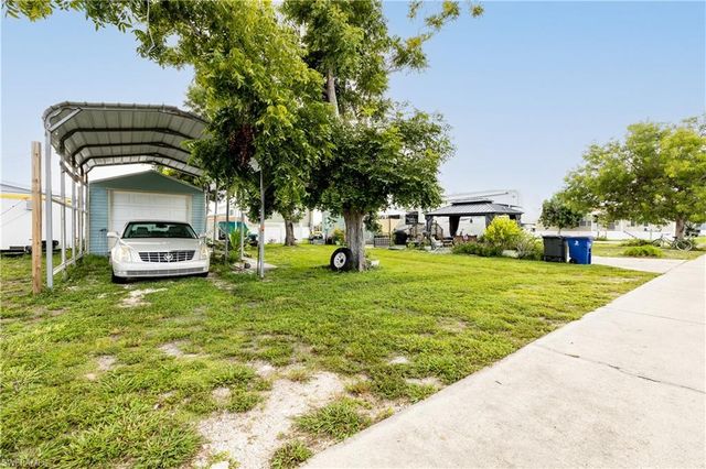 5008 Sandpiper DR, St. James City, FL 33956