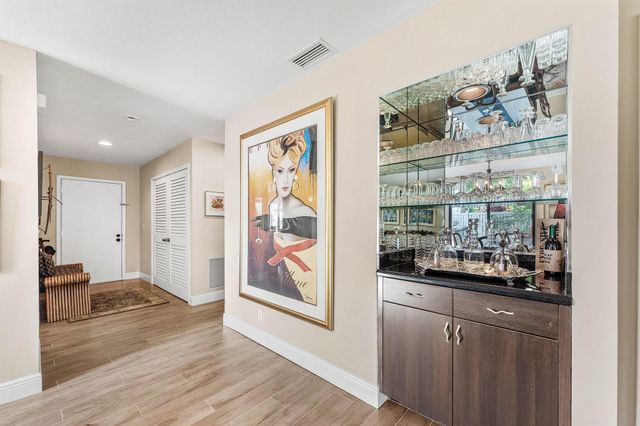 67 Eastgate Drive C, Boynton Beach, FL 33436