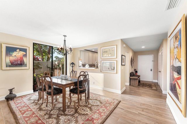 67 Eastgate Drive C, Boynton Beach, FL 33436