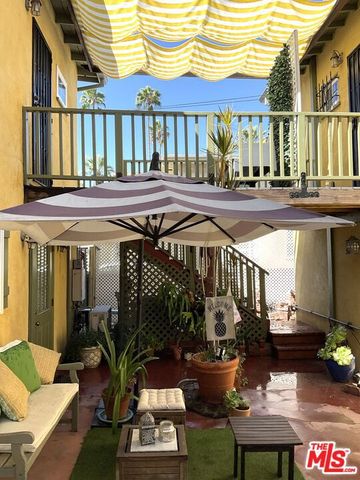 5262 N Willowcrest Avenue, Los Angeles, CA 91601