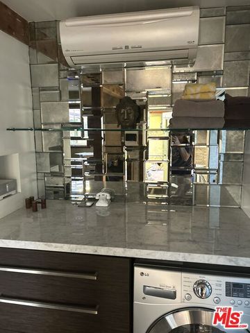 5262 N Willowcrest Avenue, Los Angeles, CA 91601