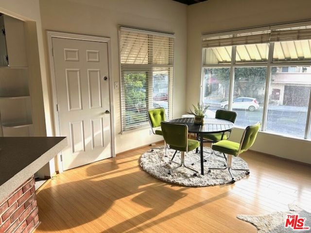 5262 N Willowcrest Avenue, Los Angeles, CA 91601