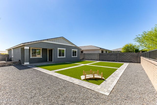 13130 W Crestvale Drive, Peoria, AZ 85383