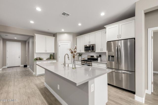 13130 W Crestvale Drive, Peoria, AZ 85383