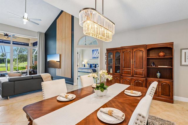 692 W Palm Aire Drive, Pompano Beach, FL 33069