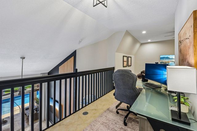 692 W Palm Aire Drive, Pompano Beach, FL 33069