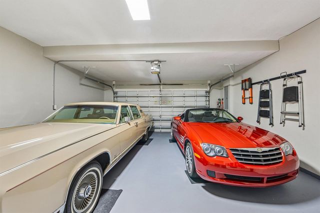 692 W Palm Aire Drive, Pompano Beach, FL 33069