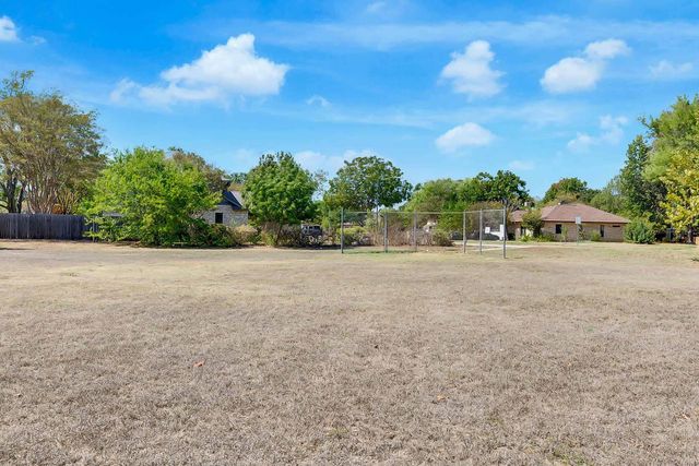 5309 Beckett CIR, Austin, TX 78749