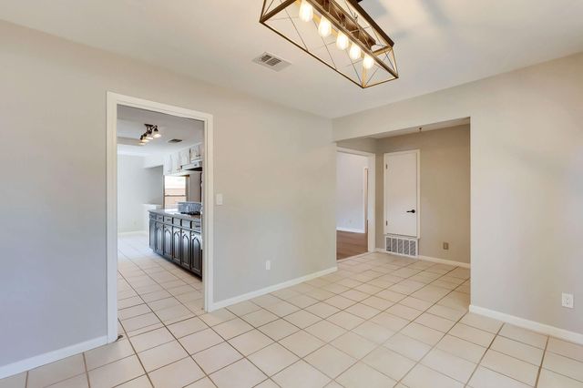 5309 Beckett CIR, Austin, TX 78749