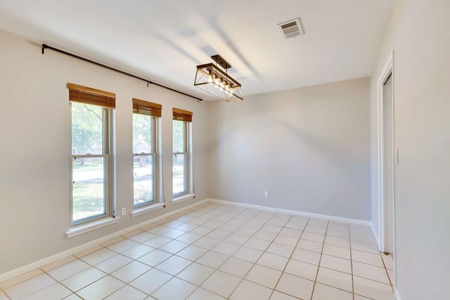 5309 Beckett CIR, Austin, TX 78749