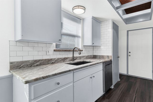 718 Silverstone Drive, Richardson, TX 75080