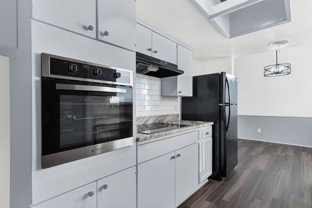 718 Silverstone Drive, Richardson, TX 75080