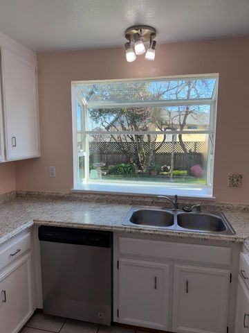 1723 Pheasant Drive, Hercules, CA 94547