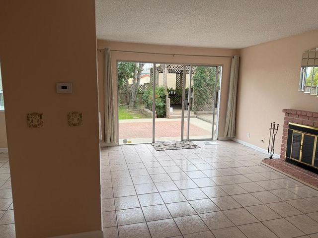 1723 Pheasant Drive, Hercules, CA 94547