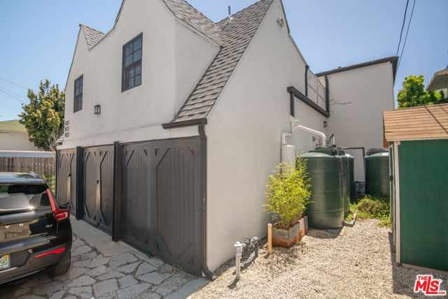 921 16th Street, Santa Monica, CA 90403