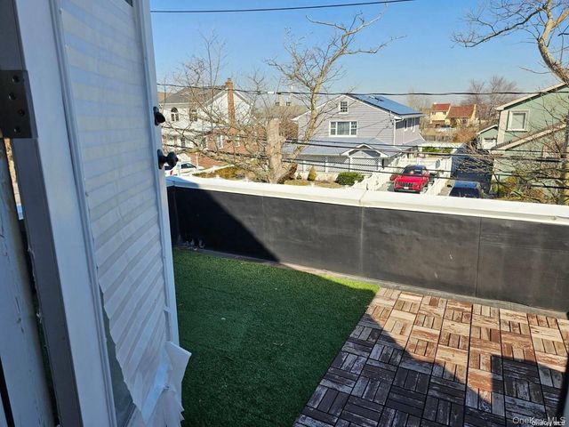 146 Kingston Boulevard, Island Park, NY 11558