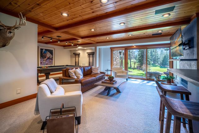 3058 Mountain Links Way, Olympic Valley, CA 96146