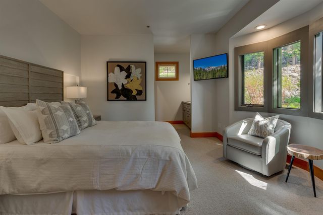 3058 Mountain Links Way, Olympic Valley, CA 96146