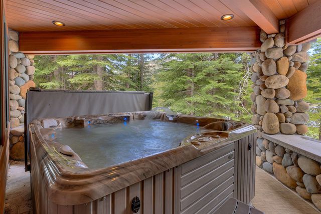 3058 Mountain Links Way, Olympic Valley, CA 96146