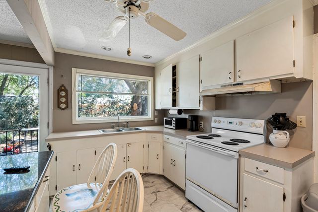 1846 Capri Drive, Charleston, SC 29407