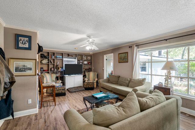 1846 Capri Drive, Charleston, SC 29407