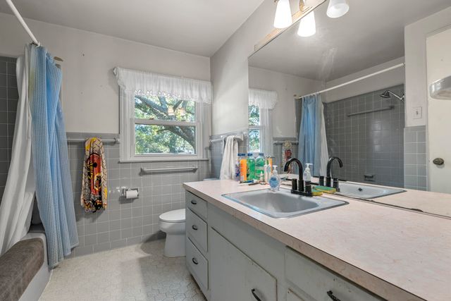 1846 Capri Drive, Charleston, SC 29407