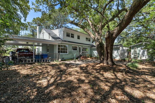 1846 Capri Drive, Charleston, SC 29407