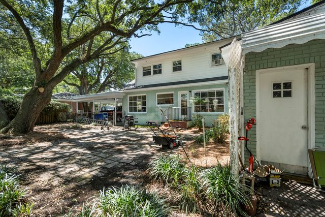 1846 Capri Drive, Charleston, SC 29407