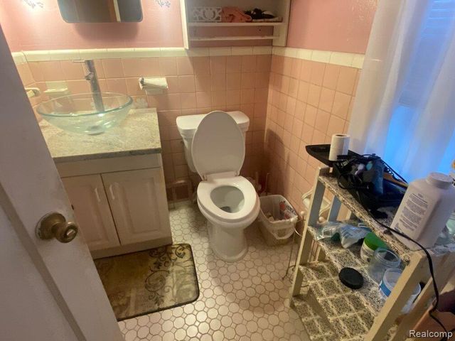 434 Piper Boulevard, Detroit, MI 48215