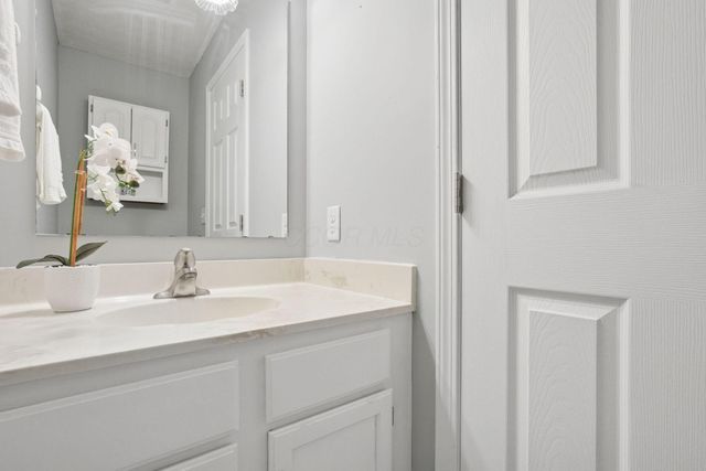 596 Ridenour Road, Columbus, OH 43230