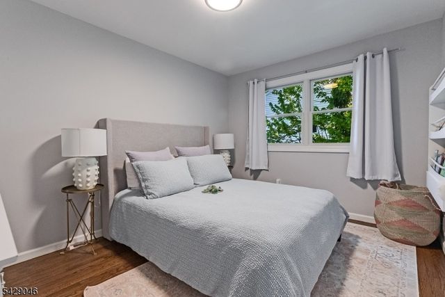 804 Coolidge St, Westfield Town, NJ 07090