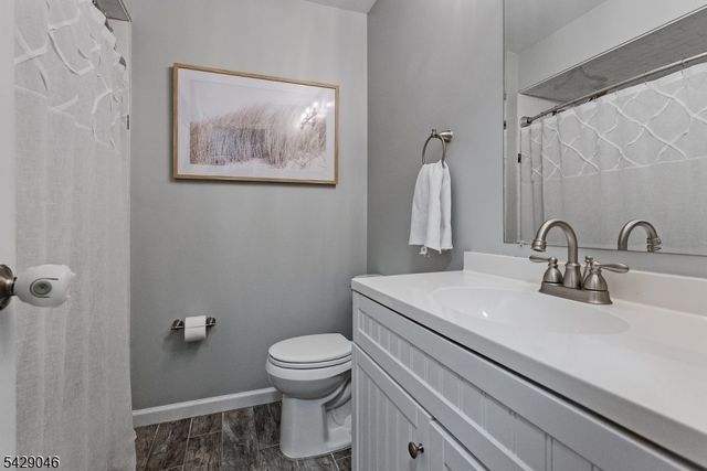 804 Coolidge St, Westfield Town, NJ 07090
