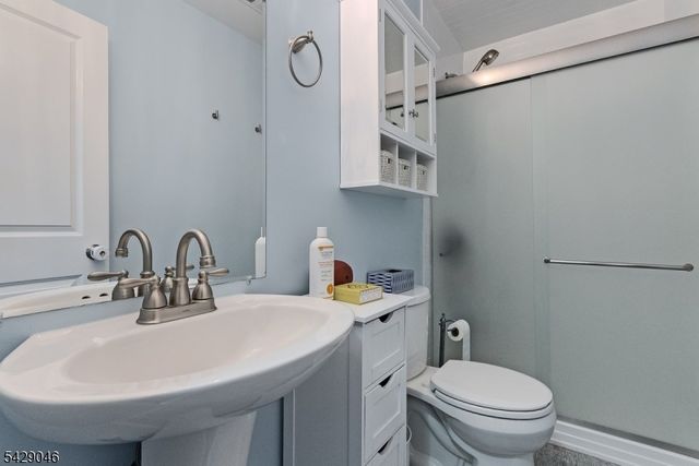 804 Coolidge St, Westfield Town, NJ 07090