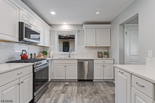 804 Coolidge St, Westfield Town, NJ 07090