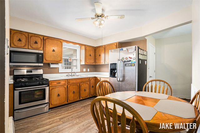 779 Andover Street, Kentwood, MI 49548