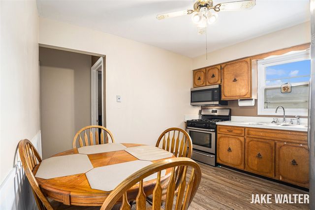 779 Andover Street, Kentwood, MI 49548