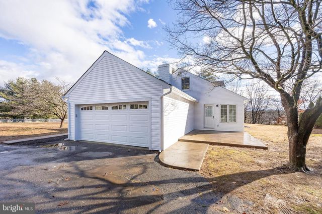 60 BUCKWALTER RD, Royersford, PA 19468