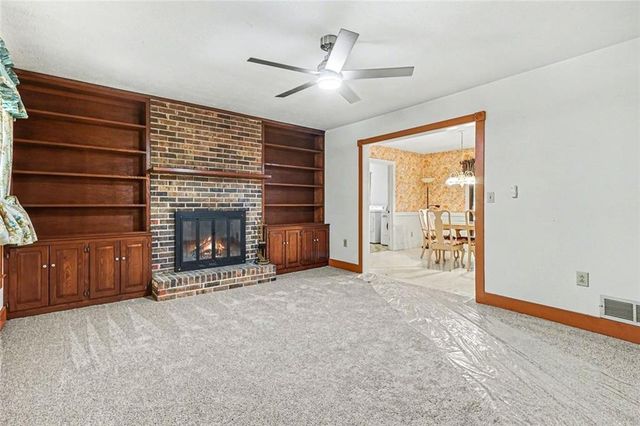 3642 Rainbow Circle SW, Snellville, GA 30039