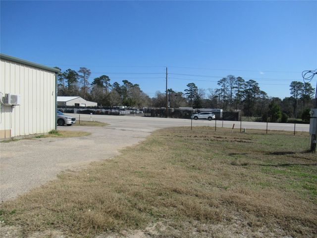 26205 Fm 2978 Road, Magnolia, TX 77354