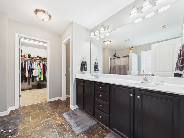 329 Florence Drive, Clayton, NC 27527