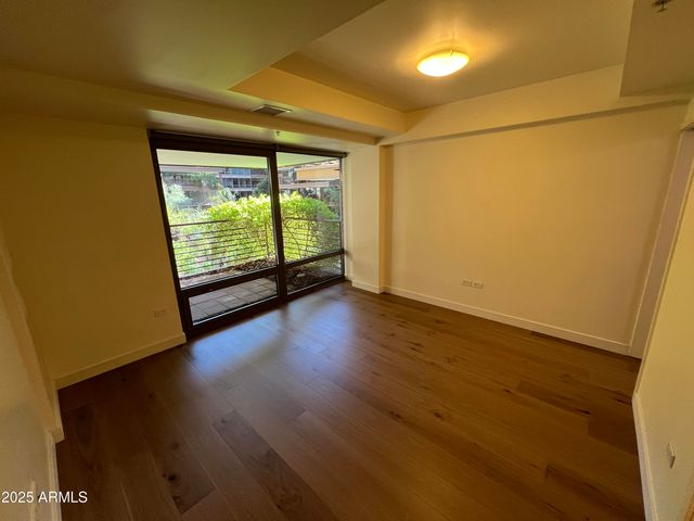 7121 E RANCHO VISTA Drive 2009, Scottsdale, AZ 85251