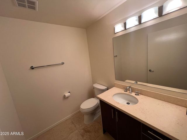 7121 E RANCHO VISTA Drive 2009, Scottsdale, AZ 85251