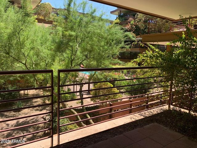 7121 E RANCHO VISTA Drive 2009, Scottsdale, AZ 85251