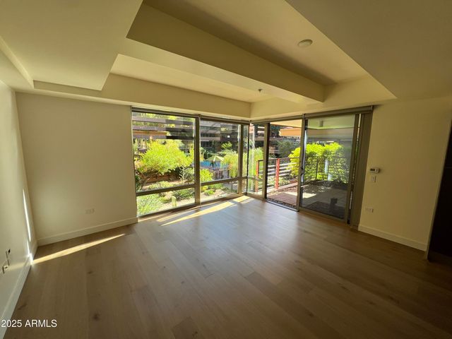 7121 E RANCHO VISTA Drive 2009, Scottsdale, AZ 85251