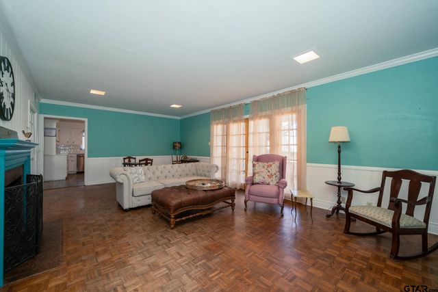 702 El Paso St., Jacksonville, TX 75766