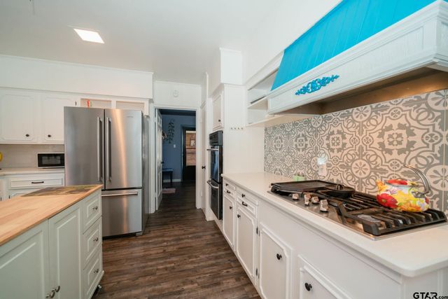702 El Paso St., Jacksonville, TX 75766